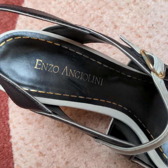 Genuine Leather Upper Peeps - Picture 5 of 7